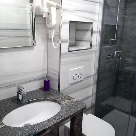 Riva 3* Спліт