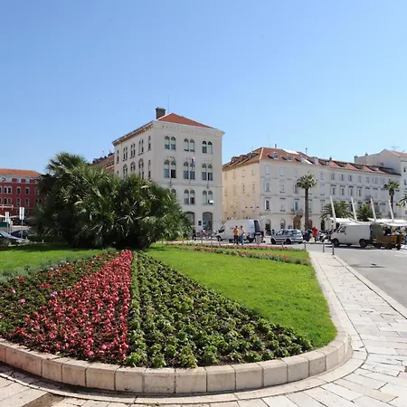 Affittacamere Riva 3*